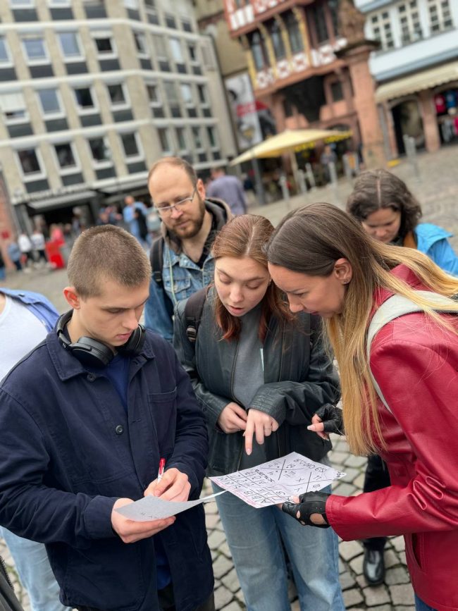 Die spannende Stadtrallye „Geheimnisse von Frankfurt“